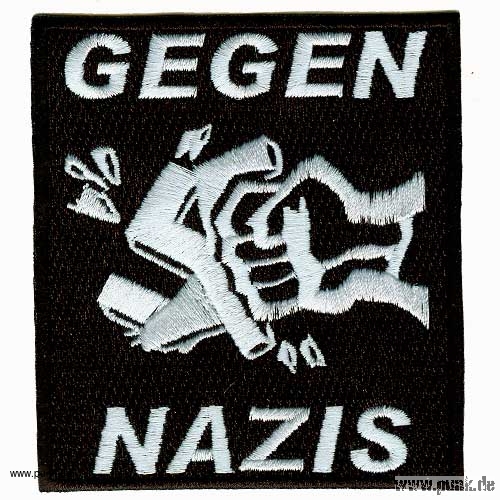 Gestickter Aufnäher: Gegen Nazis: schwarz